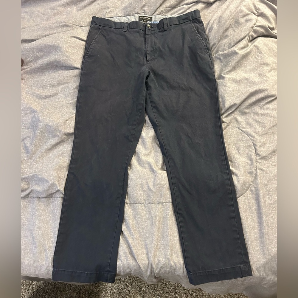 Banana Republic Mens Aiden Chino / Navy Blue 36x32